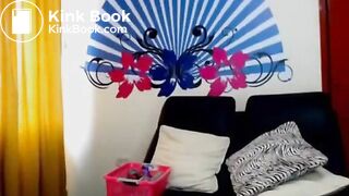 Pissing And Shitting Cam Mature