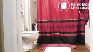 Beautiful Teen Pooping on Webcam