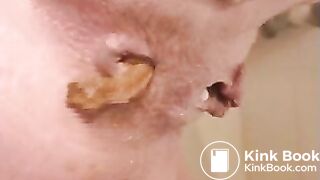 Lucy shits in shower