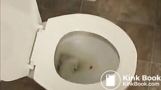 AmazingGirlsPooping (8)
