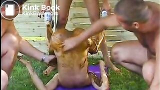 xxxshowerd in scat_02avi