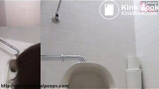 Hot Japanese schoolgirl pooping in the toilet - Unsensored Japanese scat porn videos
