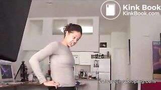 Pretty girl from college Daisy shits on the plate - Scat Video Collection