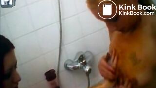 Lesbian Playing With Shit In Bath Tub