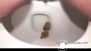 College Girl Pooping Like a Pro