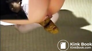 Tiny Asian girl poops on webcamflv