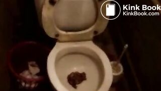 Teens eat shit at school