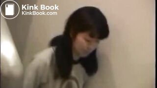 Real Japaneses Mom Daughter Scat Piss Lesbian Play