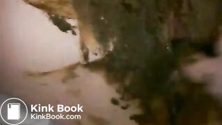 Scat play and smearing