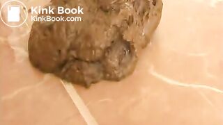 Poop Farting  http:worldfetishmovieblogfc2blog