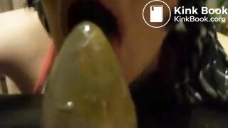 Beautiful Trap Scat and Eat