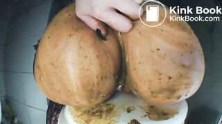 Hot scat pussy playing