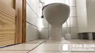 VeganLinda - Shitting BIG twice