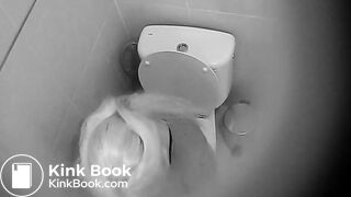 Blonde's toilet blocker