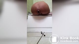Very constipated lady