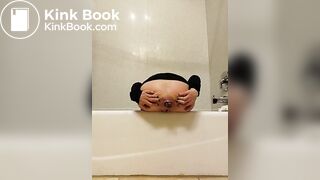 Very constipated lady