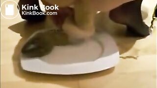 Girl masturbating asshole with dildo while shitting then eating poop
