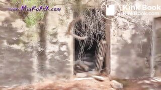 Pooping in an abandoned building in the desert
