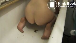 Enema cleansing before lesbian play