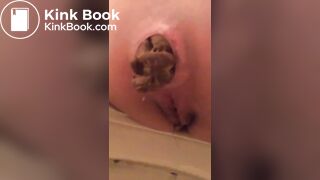 My close up poop video(Pov)