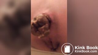 My close up poop video(Pov)