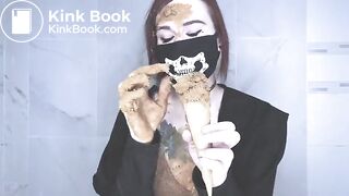 Scat woman