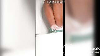 Black girl shits so lovely