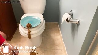 Creamy poo mess