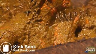 Betty covers herself completely in cowshit