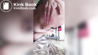 Hot MILF Shitting 12
