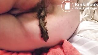 Sexy Scat Wife showing us her Shit! Compilation