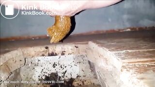 girl shitting in a dirty toilet