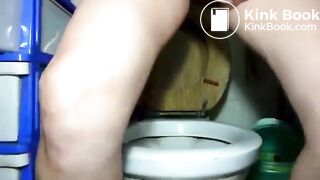 TOILET SQUATTING SCAT GIRL compilation