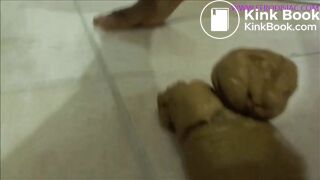 A close up view of beautiful Naomi pooping