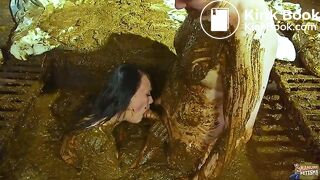 Betty and Frankys Cowshit Adventure - Blowjob in the manure channel