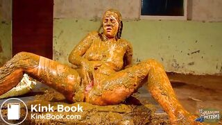 Betty squirts while being completely covered in cowshit