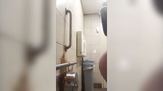 Public bathroom diarrhea explosion