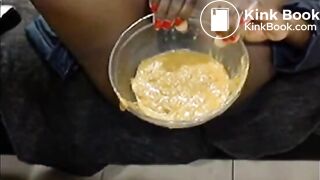 Ebony milf shitting diarrhea in a glasses bowl