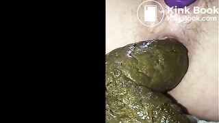 Big vibrator, big poop