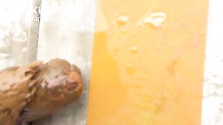 Awesome Japanese girl pooping on apartment roof