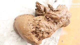 Awesome Japanese girl pooping on apartment roof