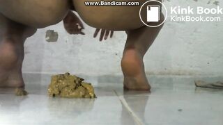 Explosive Squirts & Poop Latina 5