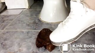 She shits next to the toilet