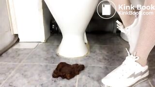 She shits next to the toilet