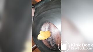 An unusual toilet chair