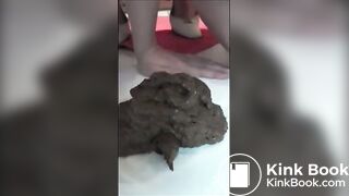 Brunette in high heels non stop shitting
