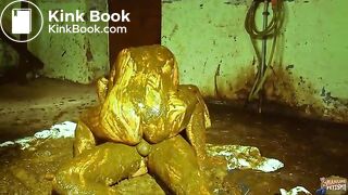 Cowshit adventure with Betty and Franky