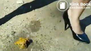 OUTDOOR SCAT SLUTS DROPPING THEIR SHIT COMPILATION