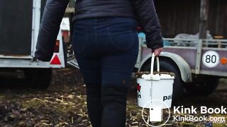 City Girl Emily Manure Spa