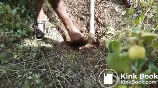 She buries her big poop